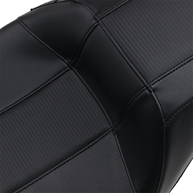 Outcast GT-2 Seat - 2-Up - w/o Backrest - Black Carbon Fiber Inlay - FL '08-'23
