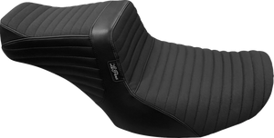 Tailwhip Seat - Pleated w/ Gripper - FLH/FLT '23-'25