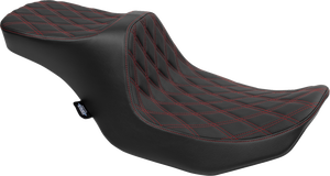 Predator III 2-Up Seat - Vinyl - Double Diamond - Red Stitching - FLT/FLH '23-'24