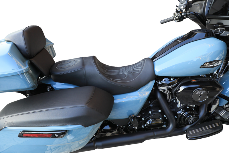 Weekday™ 2-Up Seat - Airhawk w/ Gray Stitch - FL '23-'24