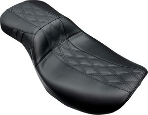 Outcast Daddy Long Legs Seat - 2Up - w/o Backrest - GT2 Inlay - FLH/FLT '23-'25