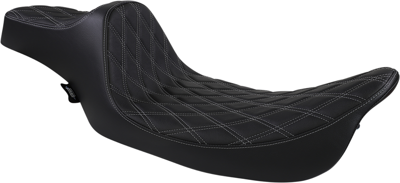 Extended Reach Predator III Seat - Double Diamond - Black w/ Silver Stitching - FL '99-'07