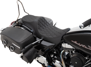 Predator III 2-Up Seat - Double Diamond - Black Thread - FL '08-'23